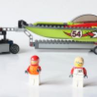 Preprava pretekárskeho člnu