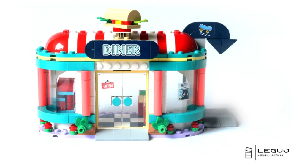 Bistro v centre mestečka Heartlake